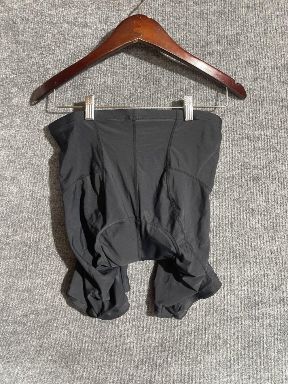 Canari Cycling Shorts Mens Medium Black Padded Chamois 7.5 Inseam Bike Stretch
